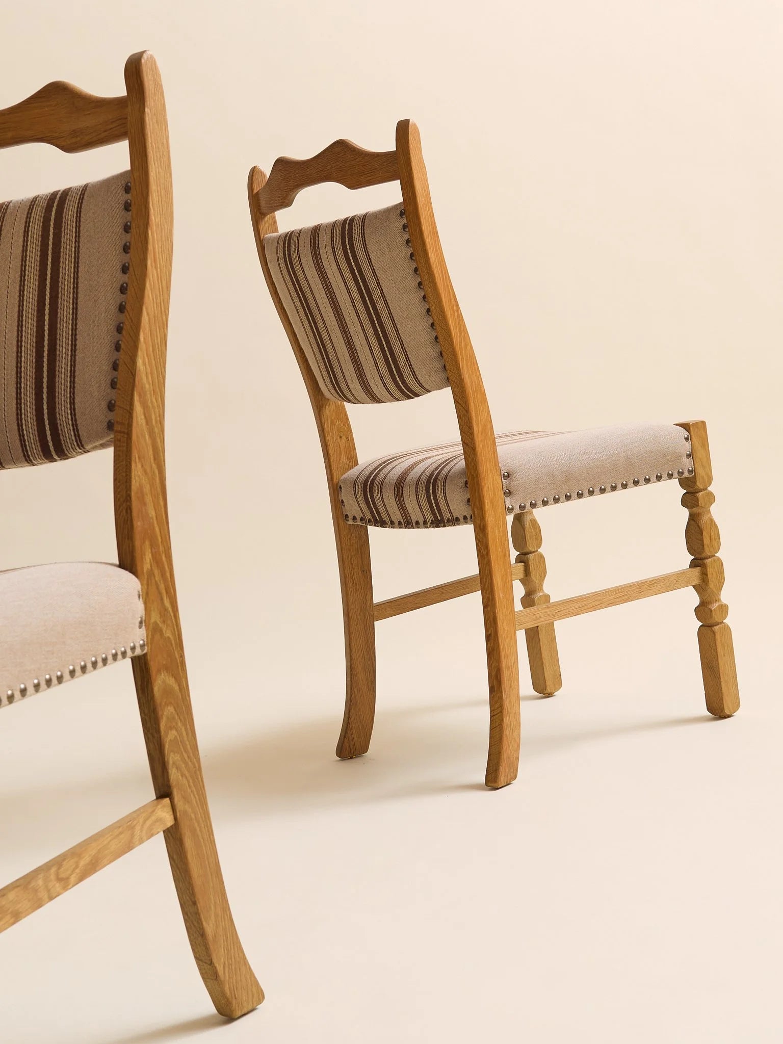 The Vintage Danish Set Of Six Dining ChairsSeatingMiscellanea, etc.