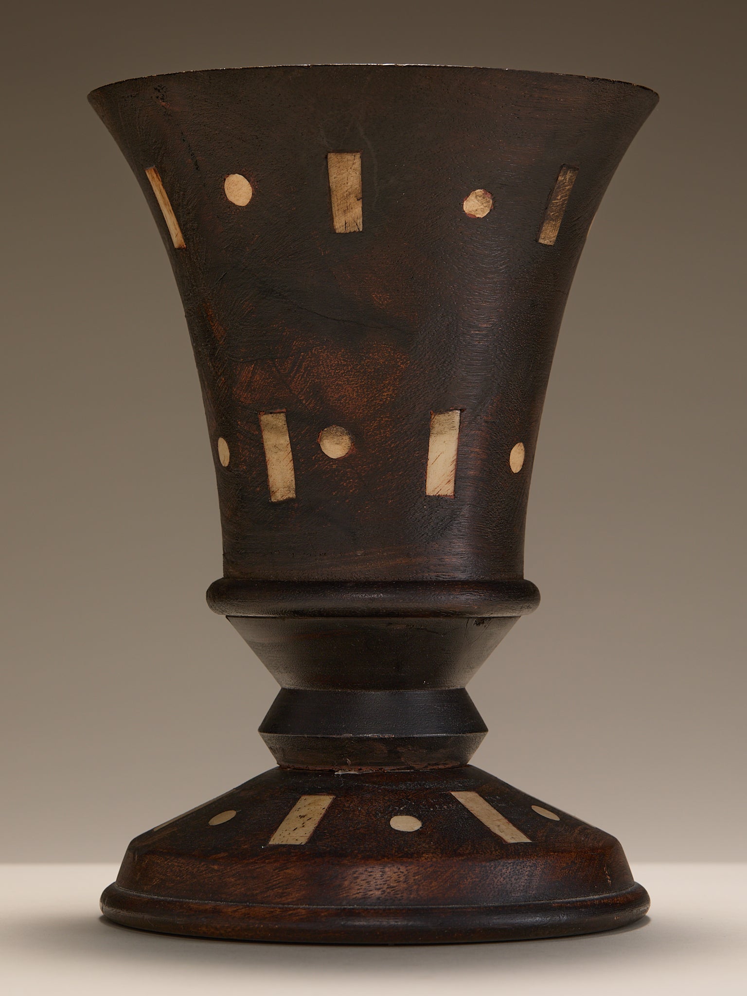 The Vintage Wood Inlay UrnVasesMiscellanea, etc.