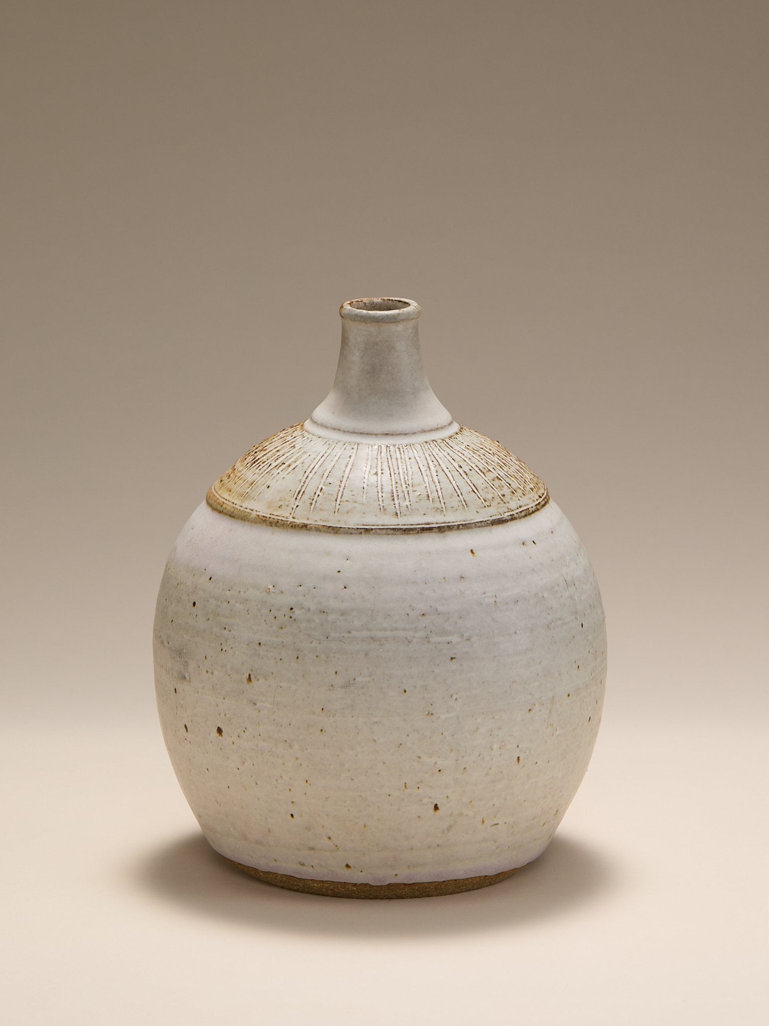 The 1970s American Studio Pottery Vessel with Carved Collar DetailVasesMiscellanea, etc.
