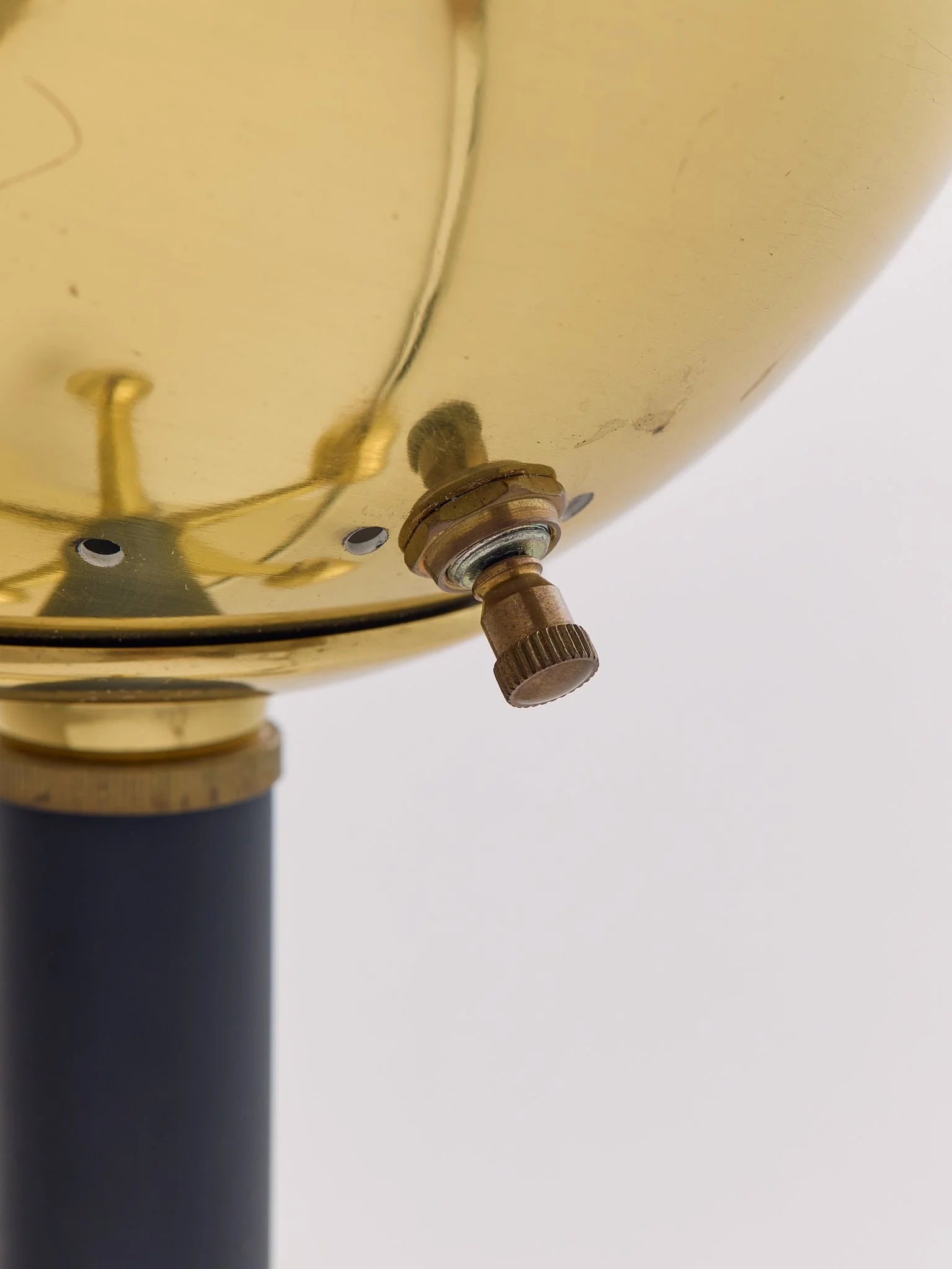The Vintage MCM Brass & Black Floor LampFloor LampsMiscellanea, etc.