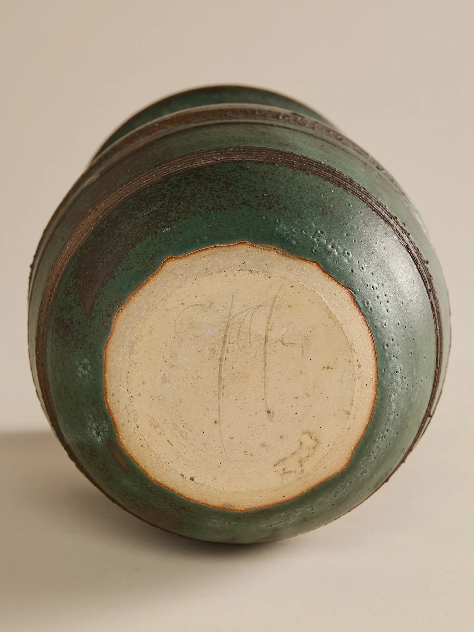 The Vintage Green Hand Made Etched Stripe VaseVasesMiscellanea, etc.