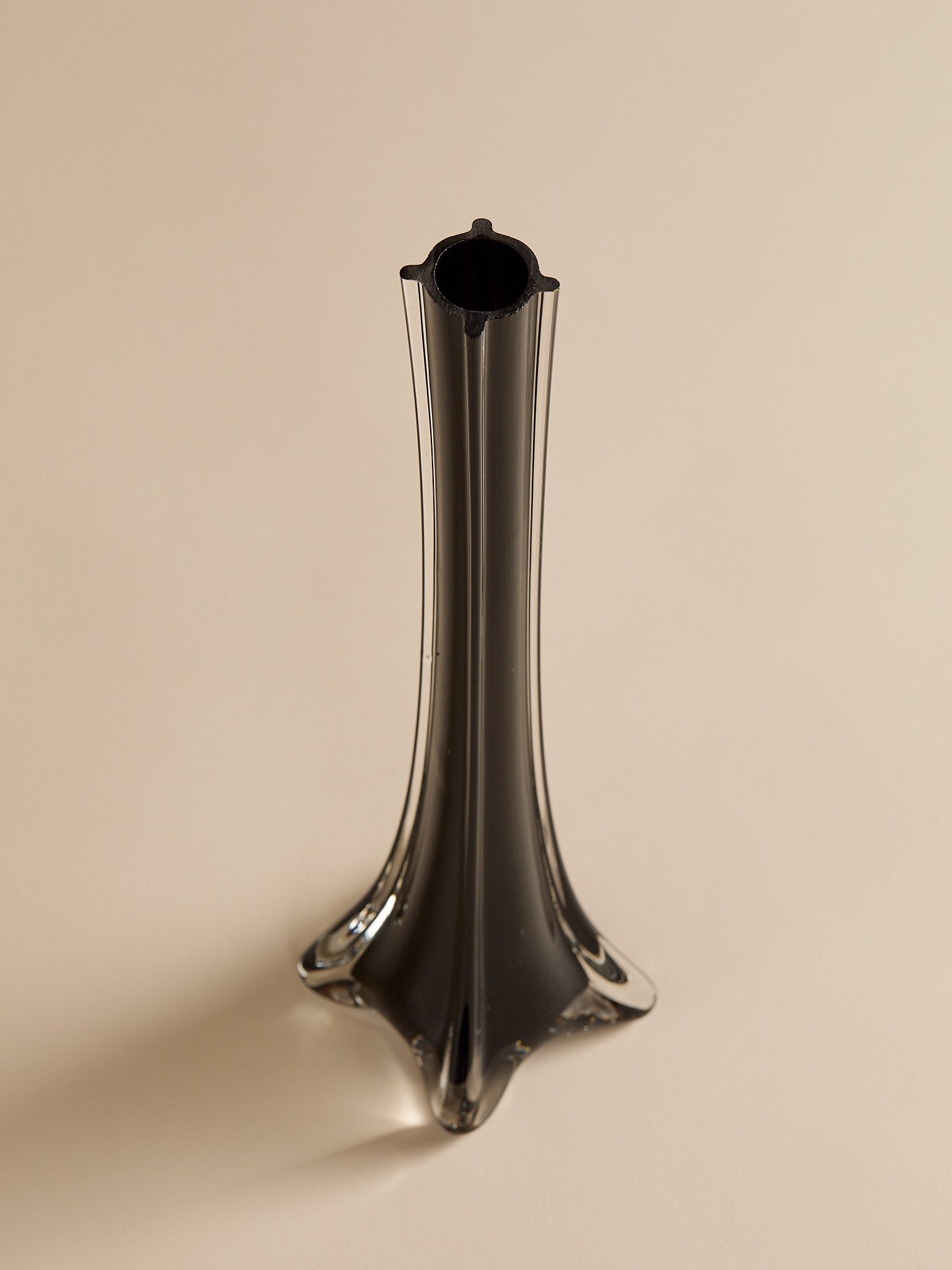 The Vintage Glass Sculptural Black Bud VaseVasesMiscellanea, etc.