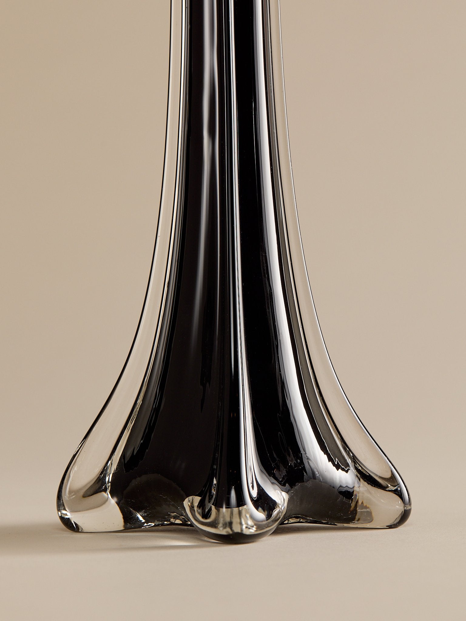 The Vintage Glass Sculptural Black Bud VaseVasesMiscellanea, etc.