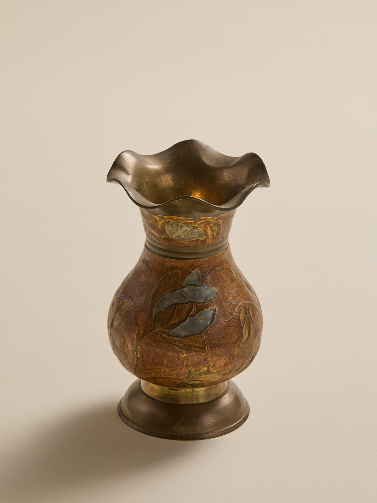 The Vintage Enameled Brass Wavy VaseVasesMiscellanea, etc.