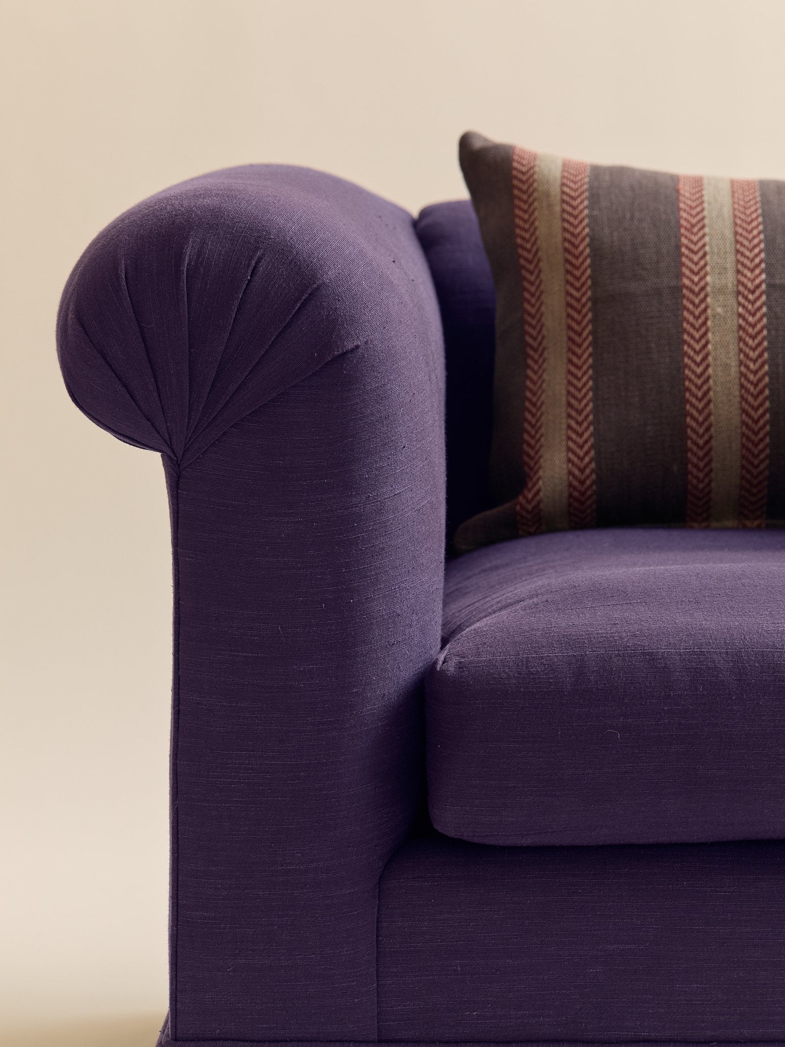 The Vintage Deep Plum Linen Down-filled LoveseatSeatingMiscellanea, etc.