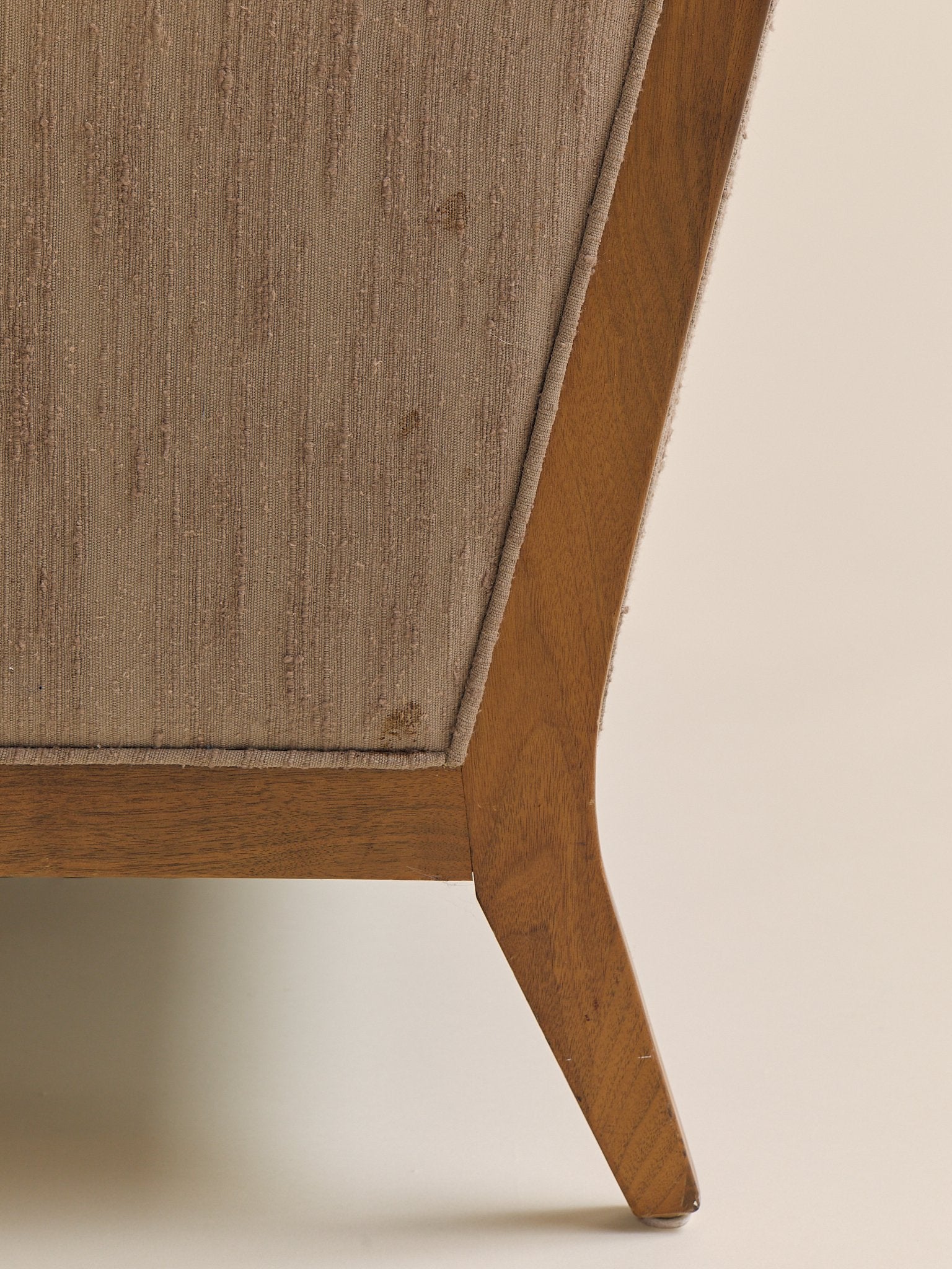 The Vintage Mid Century Walnut Lounge Chair in Textured Beige UpholsterySeatingMiscellanea, etc.