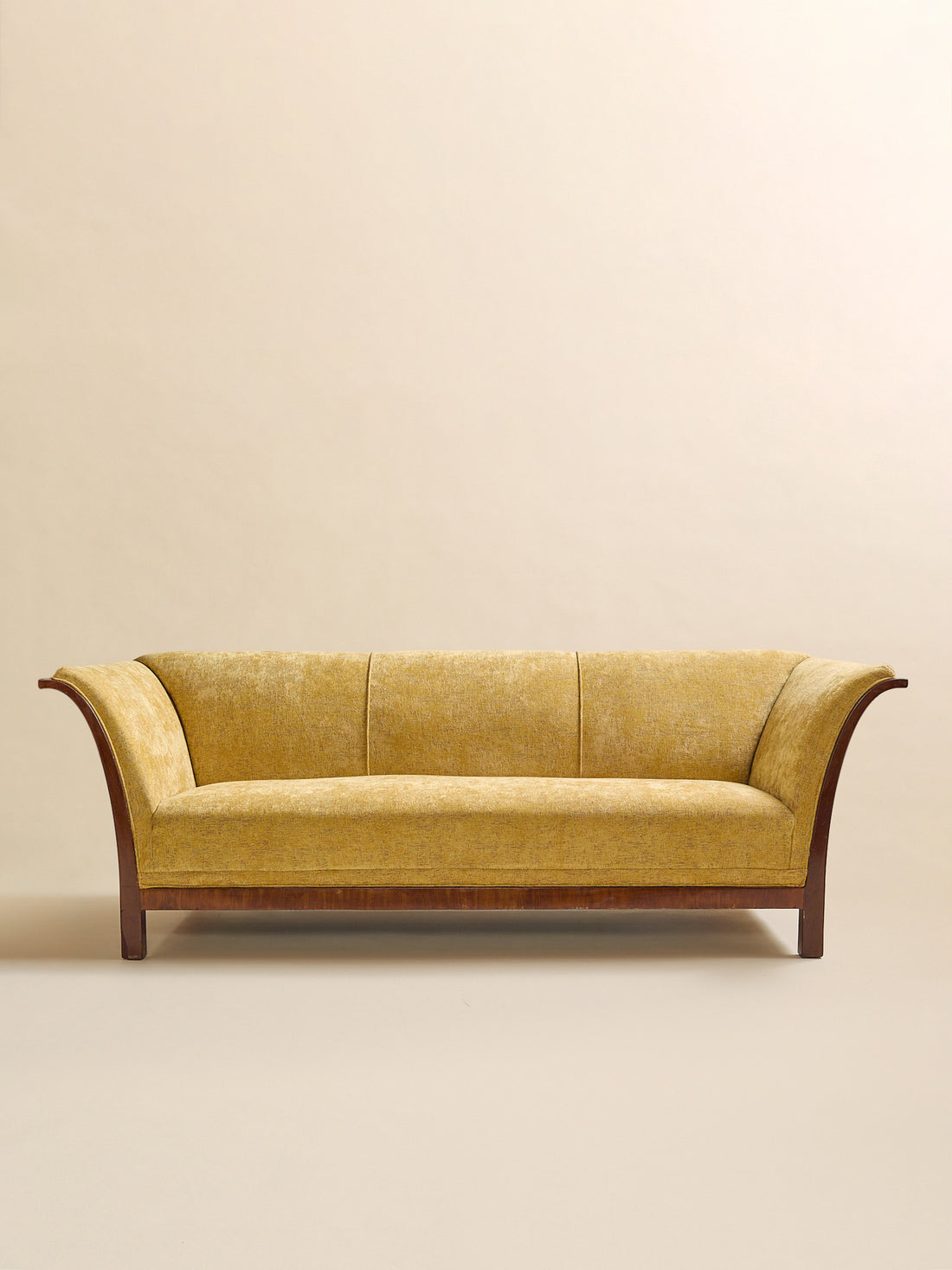 The Vintage Curved Arm Danish Sofa in the Style of Frits Henningsen, 1960sSeatingMiscellanea, etc.