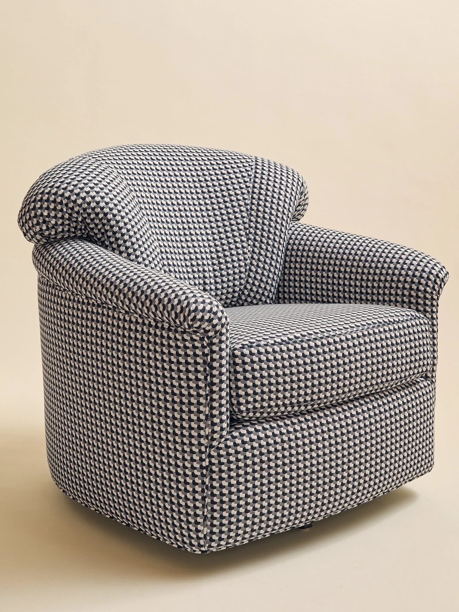 The Vintage Post-Modern Pattern Swivel ChairSeatingMiscellanea, etc.