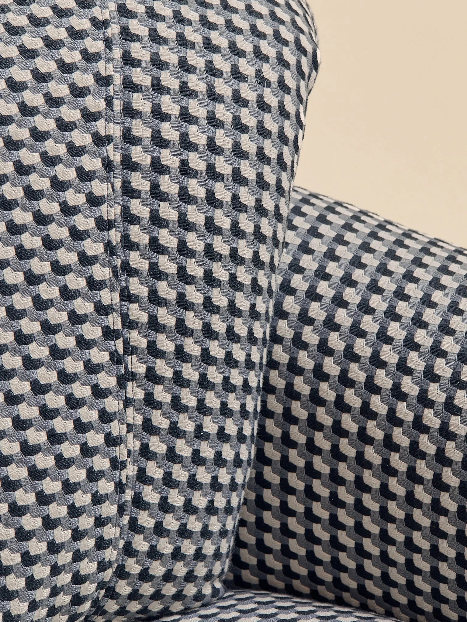 The Vintage Post-Modern Pattern Swivel ChairSeatingMiscellanea, etc.