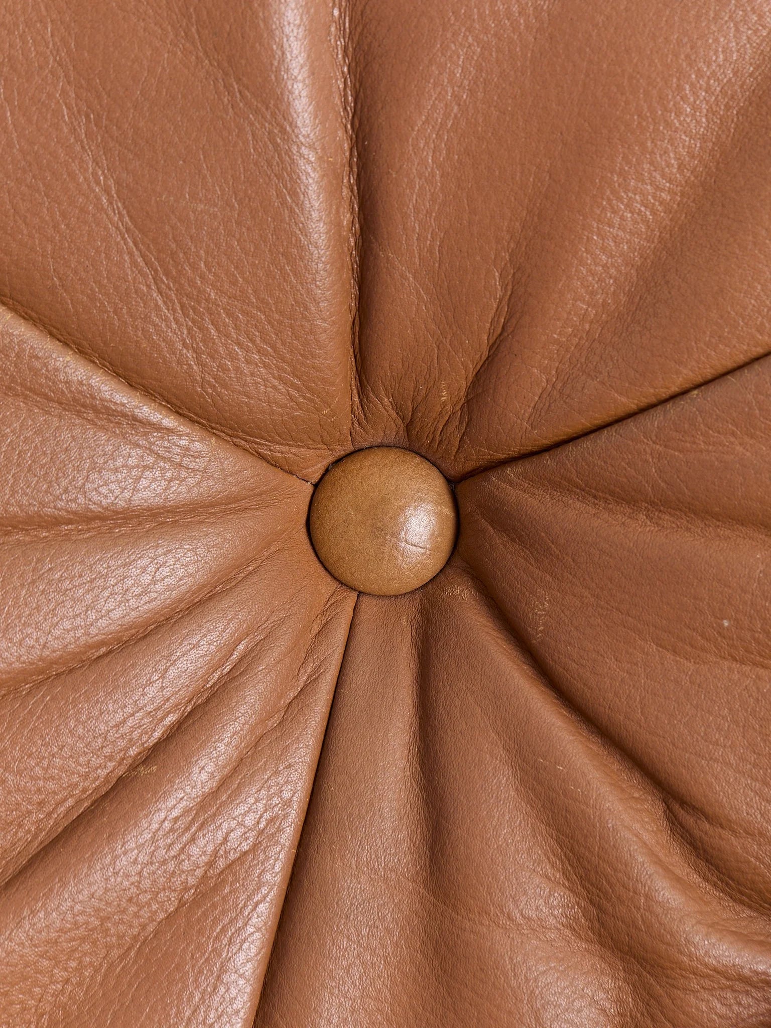 The Vintage Georg Thams Danish Leather Lounge ChairsSeatingMiscellanea, etc.