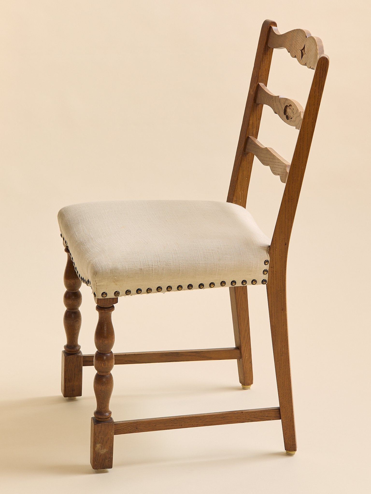 The Vintage Kjaernulf Style Danish Oak Dining Chairs, Set of Six, 1970SSeatingMiscellanea, etc.