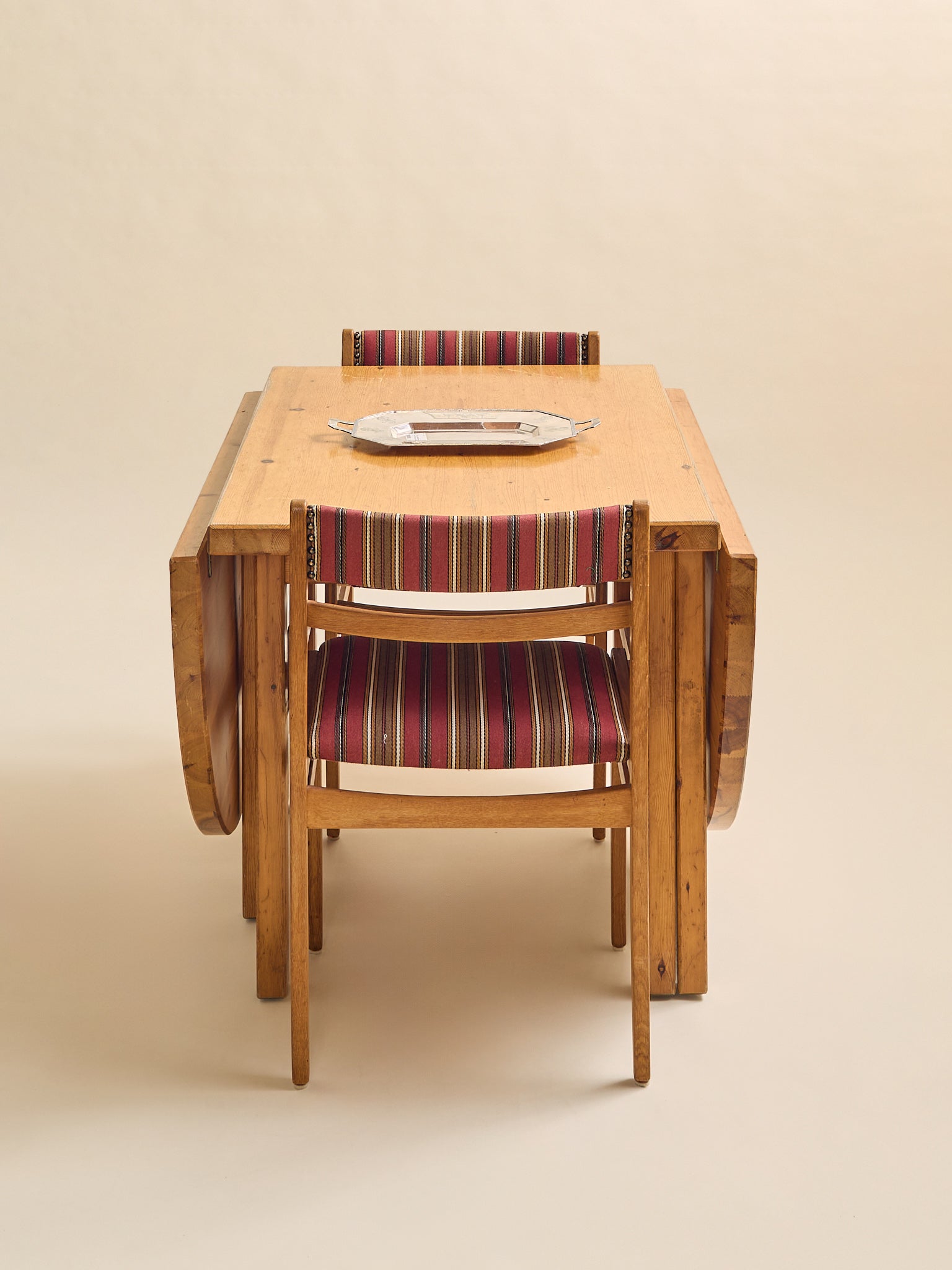 The Vintage Scandinavian Pine Drop-Leaf Dining Table, 1970SDining TablesMiscellanea, etc.