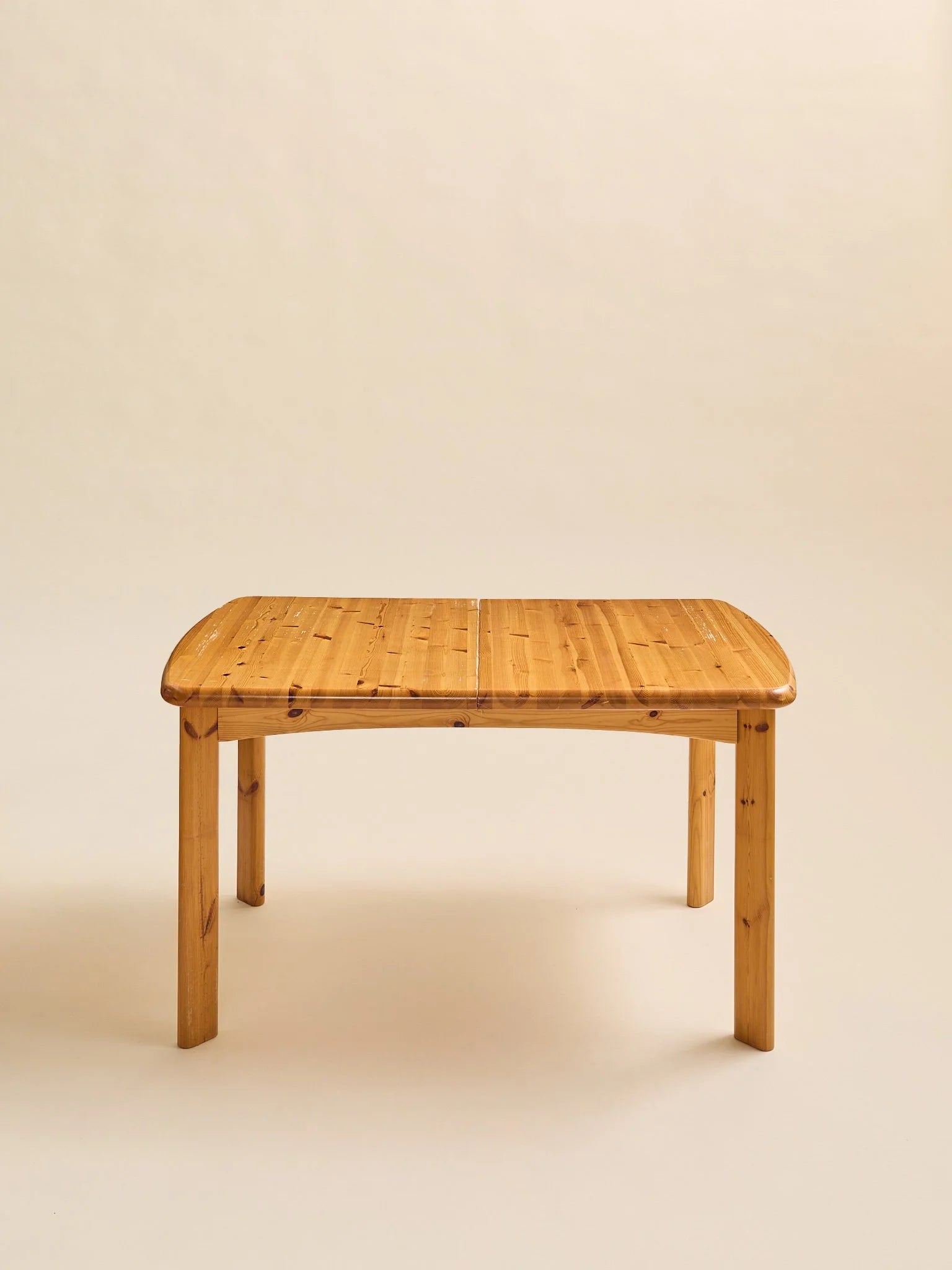 The Vintage Daumiller Style Pine Extending Dining Table, 1970SDining TablesMiscellanea, etc.