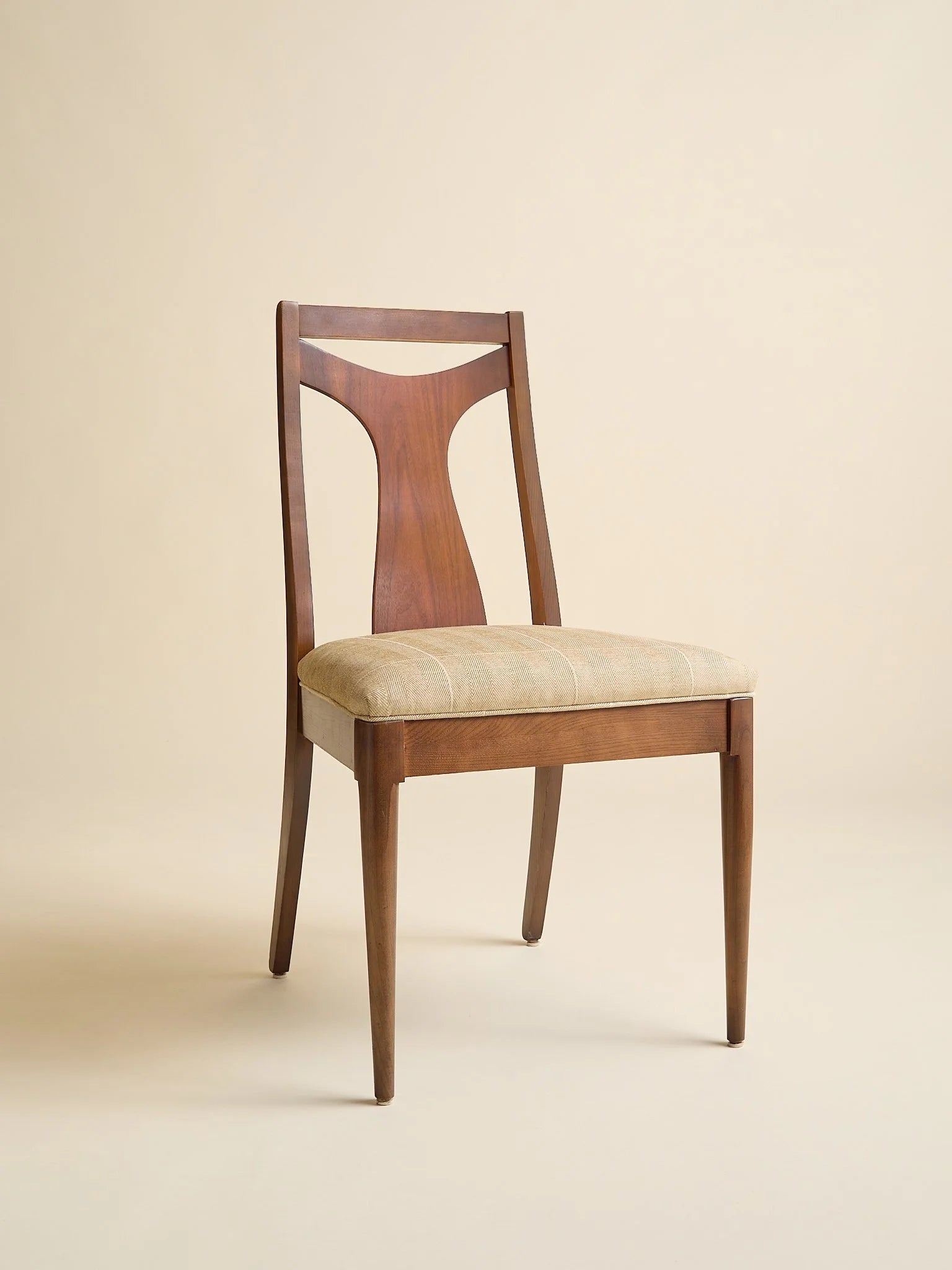 The Vintage 1960s MCM Walnut Dining Chairs, Set of SixSeatingMiscellanea, etc.