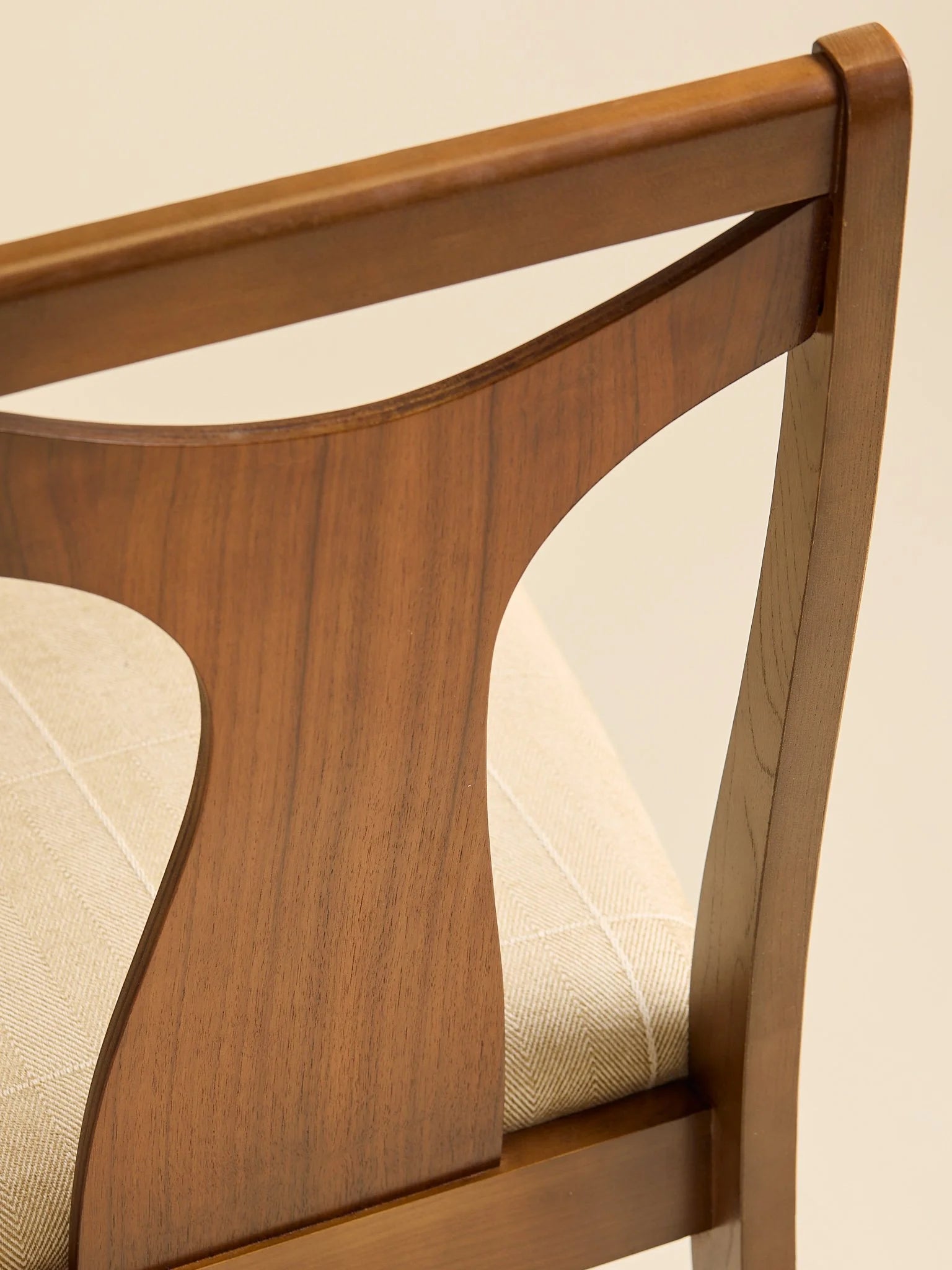 The Vintage 1960s MCM Walnut Dining Chairs, Set of SixSeatingMiscellanea, etc.