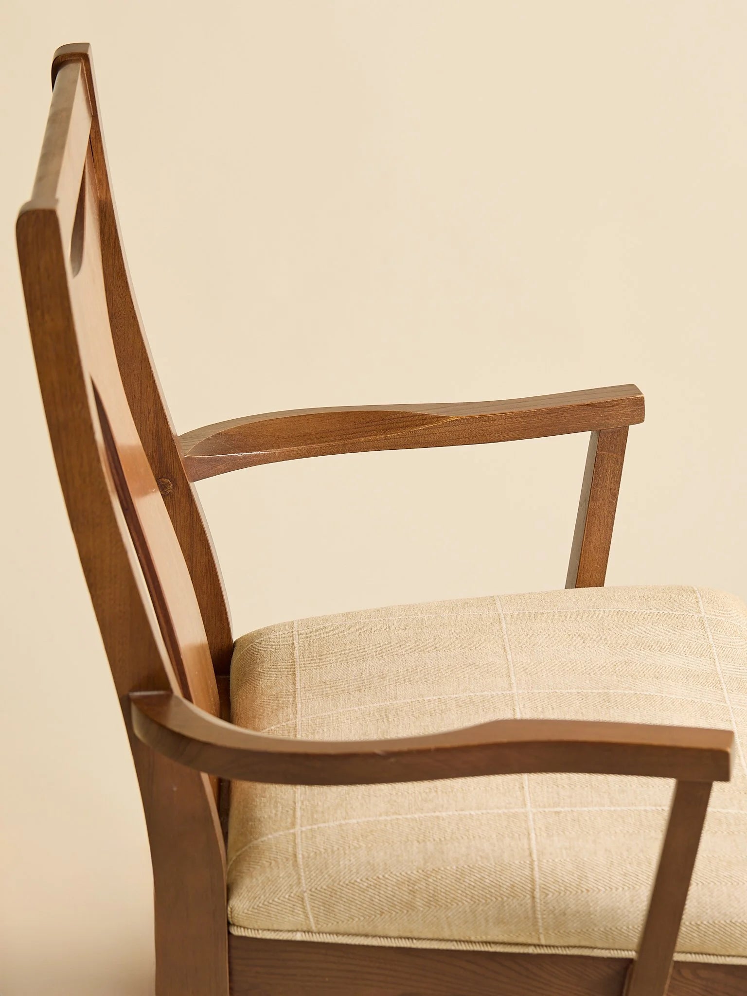 The Vintage 1960s MCM Walnut Dining Chairs, Set of SixSeatingMiscellanea, etc.