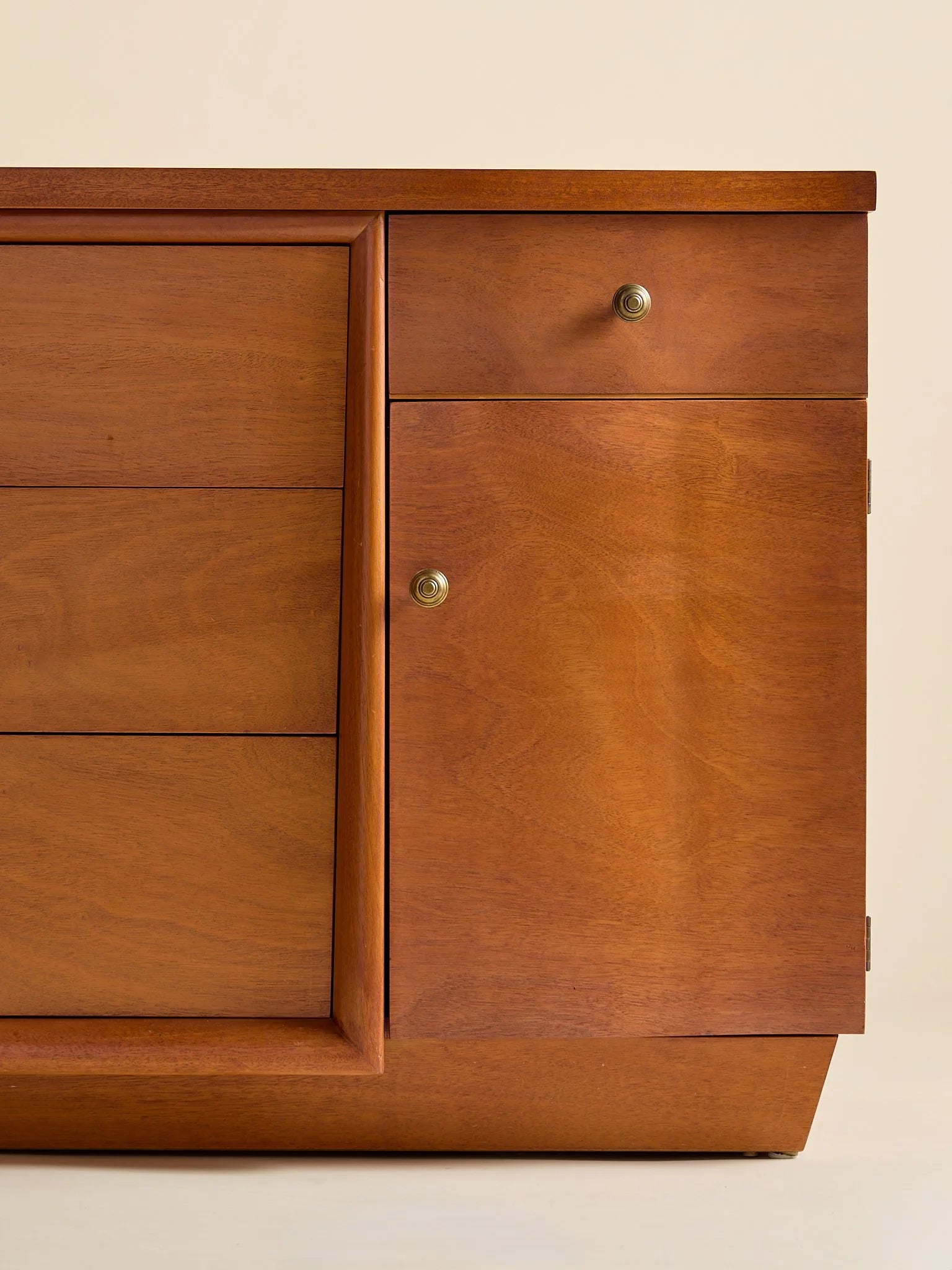 The Vintage 1960s Seiling SideboardCredenzas and SideboardsMiscellanea, etc.