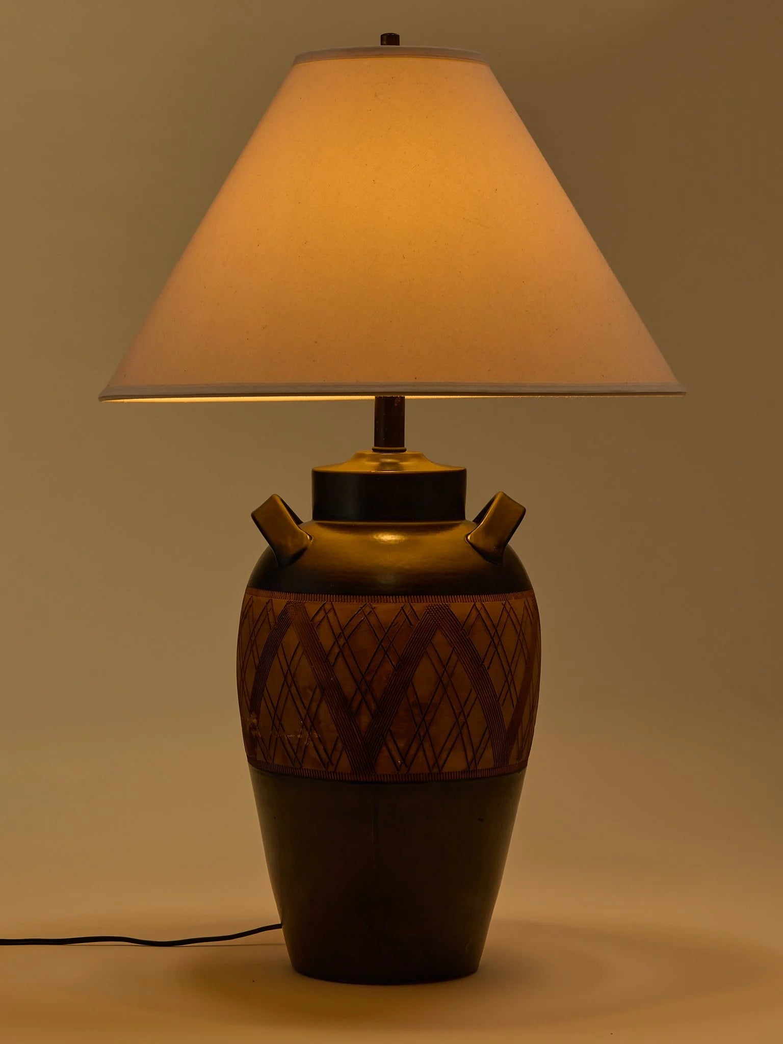 The Vintage Black and Terracotta LampTable LampsMiscellanea, etc.