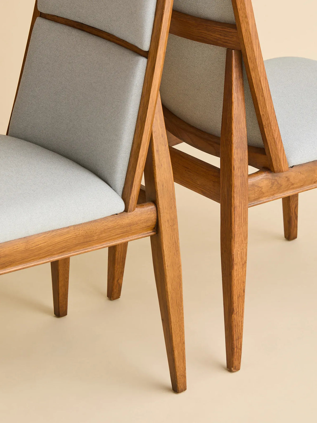 The Vintage Kroehler Mid-Century Accent ChairSeatingMiscellanea, etc.