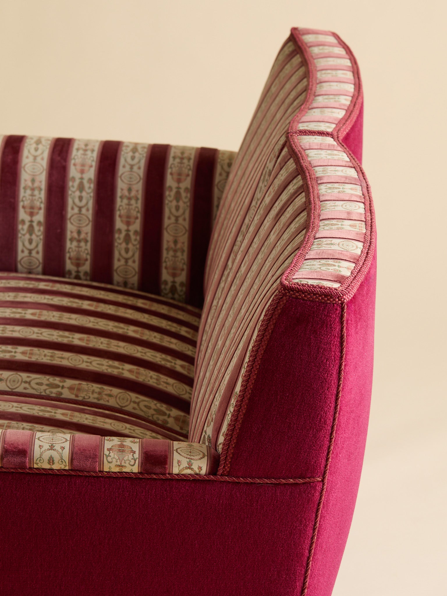 The Vintage Art Deco Style Scandinavian Sofa, 1940SSeatingMiscellanea, etc.