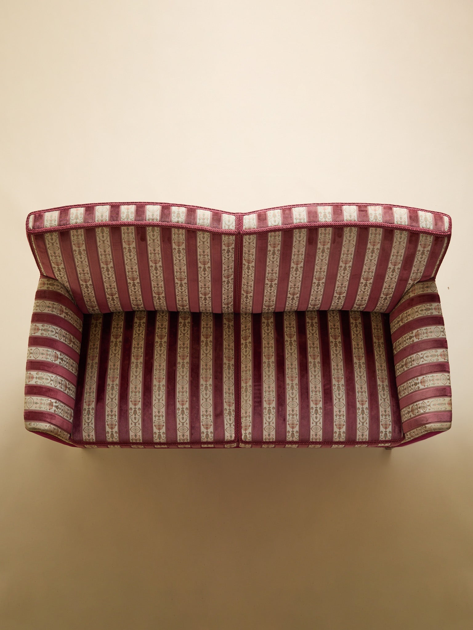 The Vintage Art Deco Style Scandinavian Sofa, 1940SSeatingMiscellanea, etc.