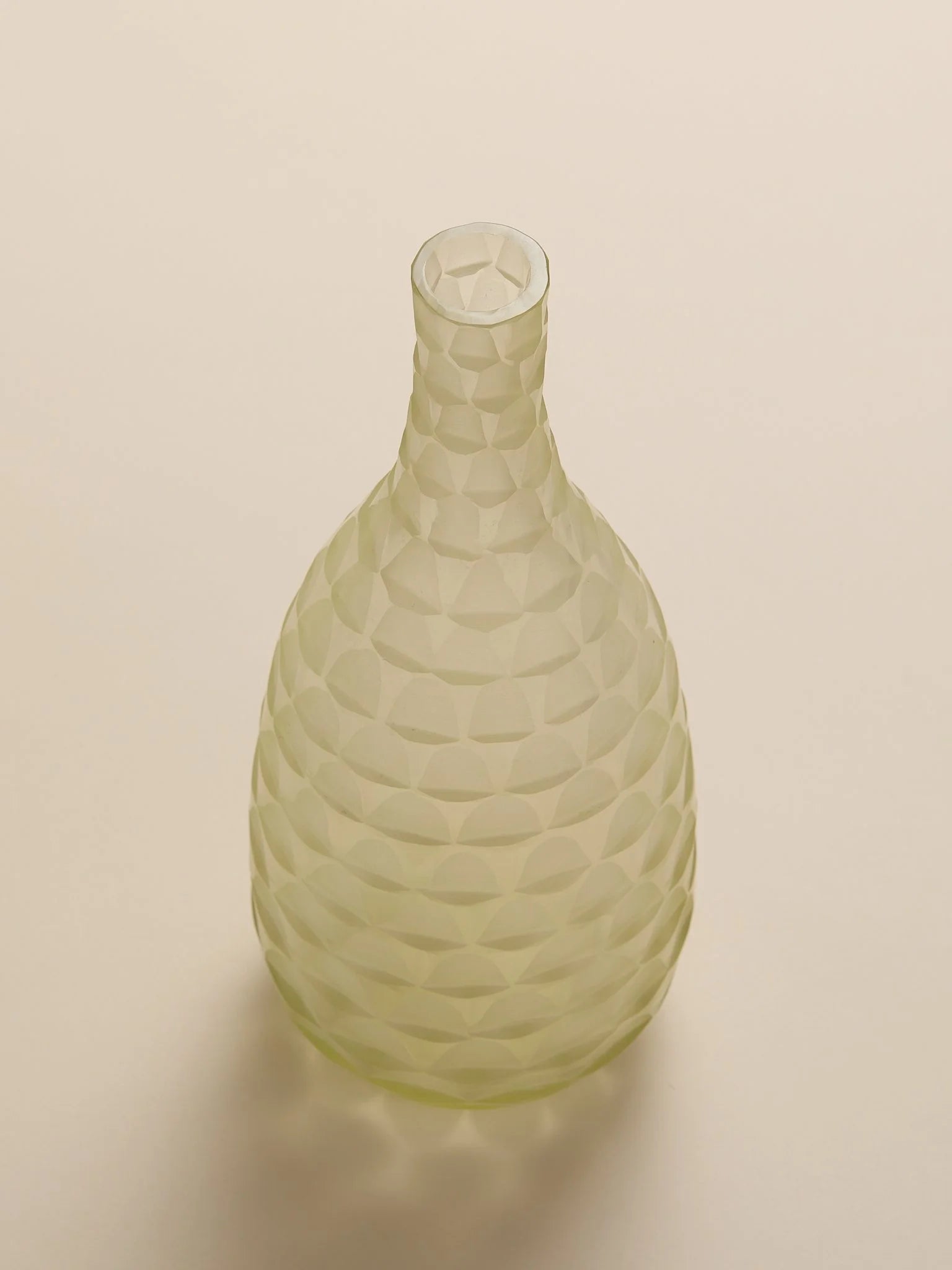 The Vintage Pale Green Honeycomb Textured Glass VaseVasesMiscellanea, etc.