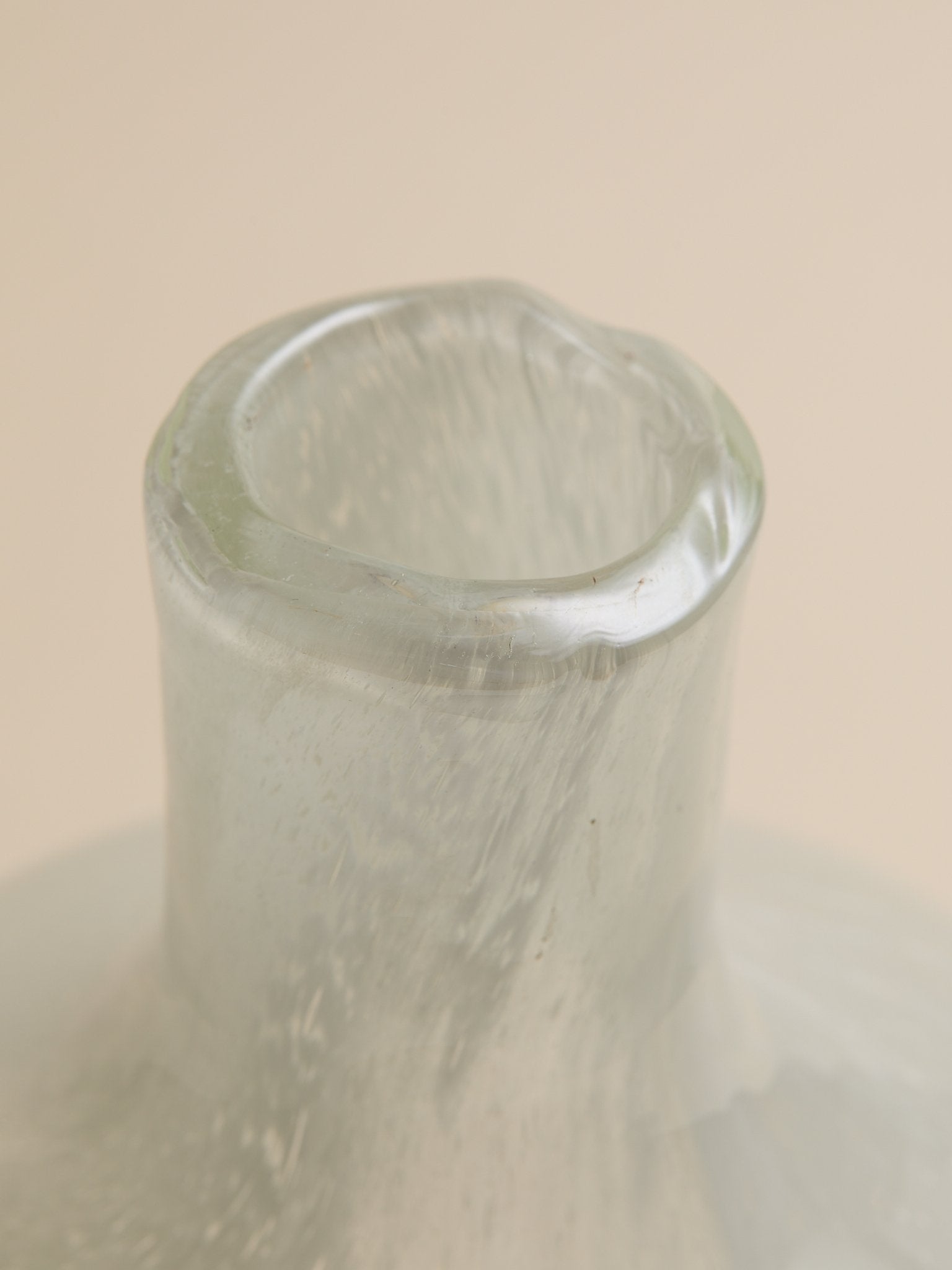 The Vintage Frosted & Bubble Textured Art Glass VaseVasesMiscellanea, etc.