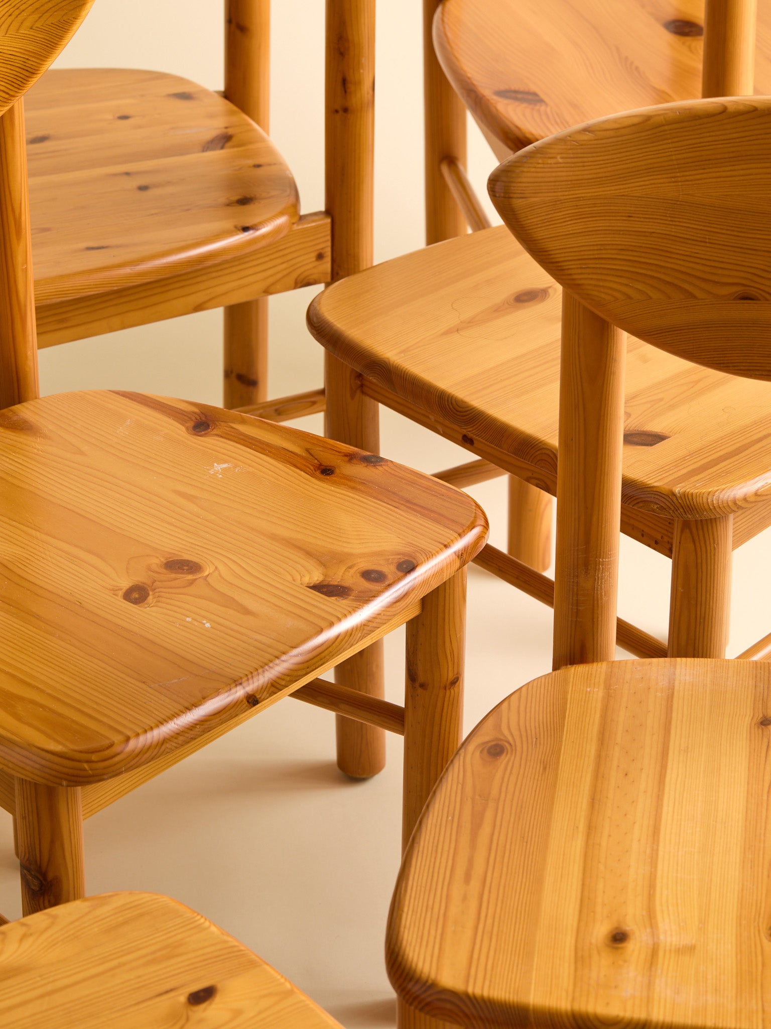 The Vintage Daumiller Style Danish Pine Dining Chairs, Denmark 1970SSeatingMiscellanea, etc.