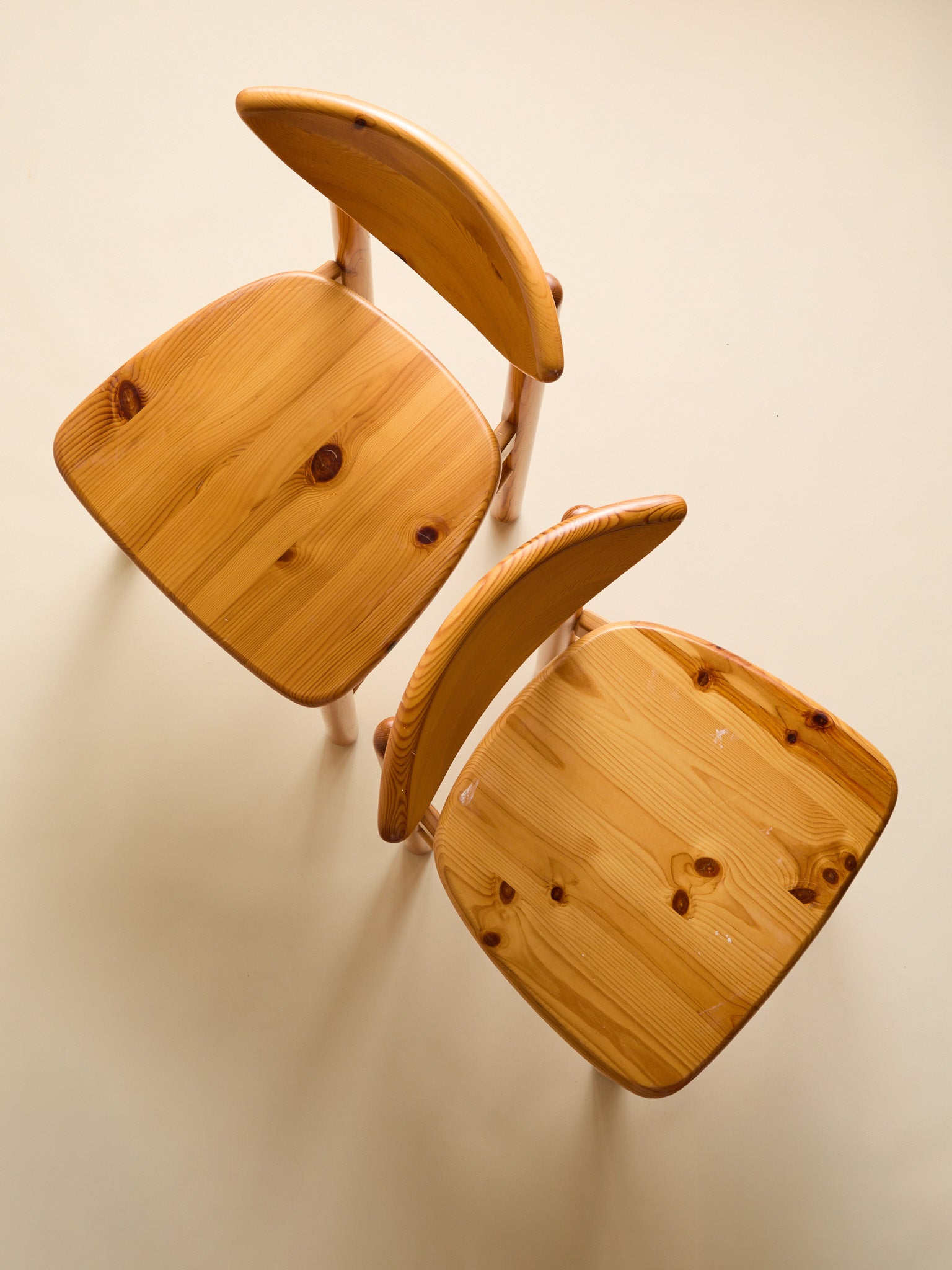 The Vintage Daumiller Style Danish Pine Dining Chairs, Denmark 1970SSeatingMiscellanea, etc.