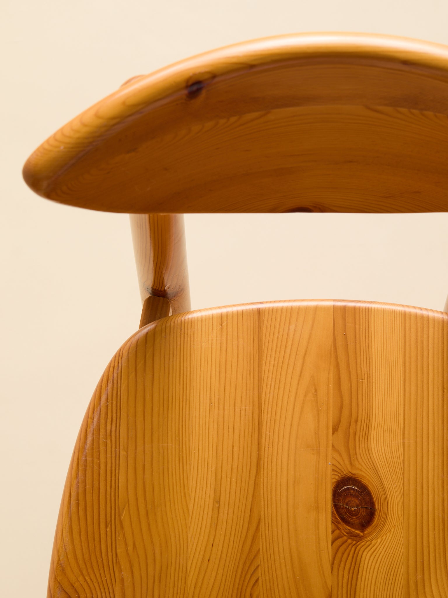 The Vintage Daumiller Style Danish Pine Dining Chairs, Denmark 1970SSeatingMiscellanea, etc.