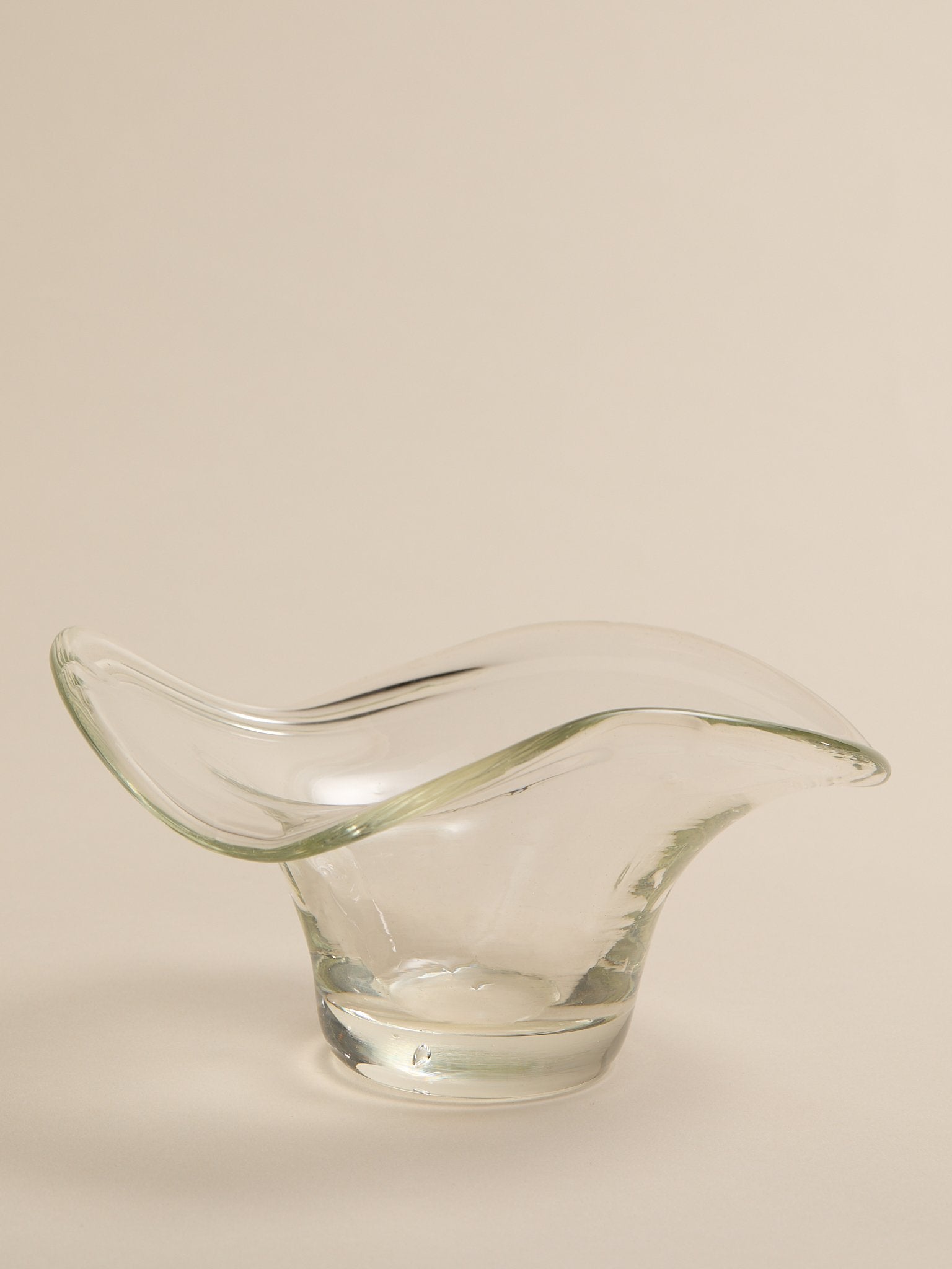 The Vintage Sculptural Clear Glass BowlTrays and BowlsMiscellanea, etc.