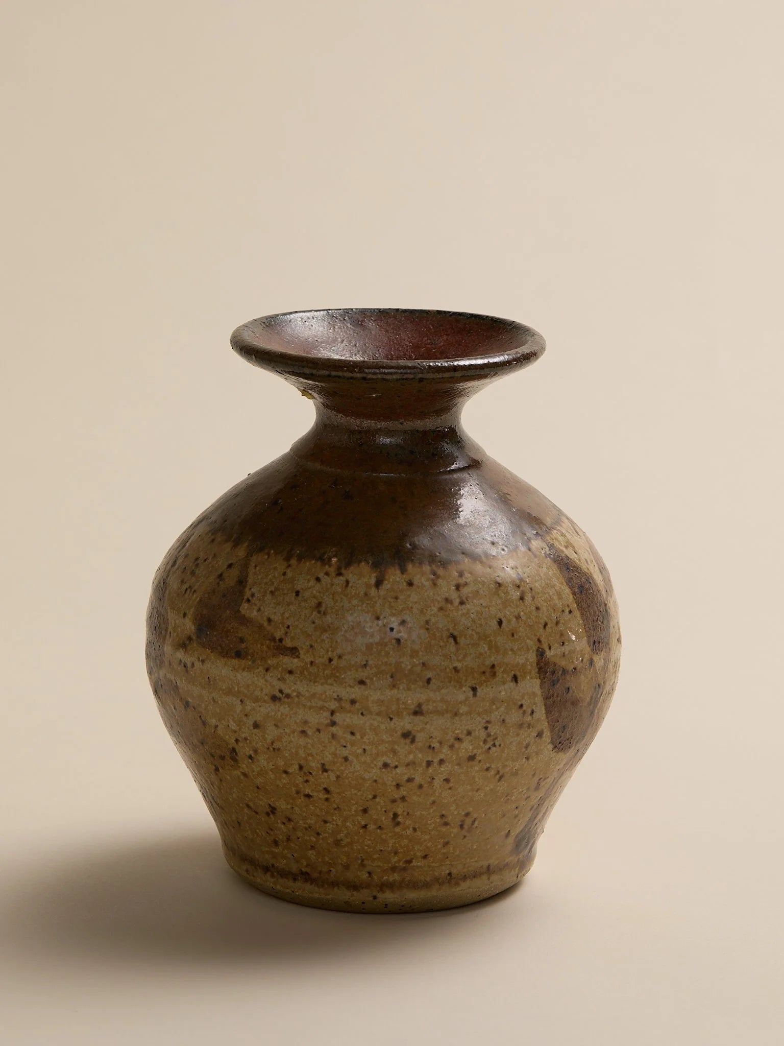 The Speckled Earth Tone Studio Pottery Vintage VaseVasesMiscellanea, etc.