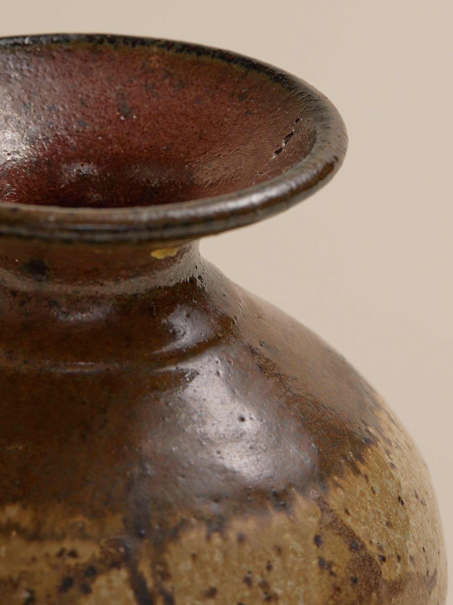 The Speckled Earth Tone Studio Pottery Vintage VaseVasesMiscellanea, etc.
