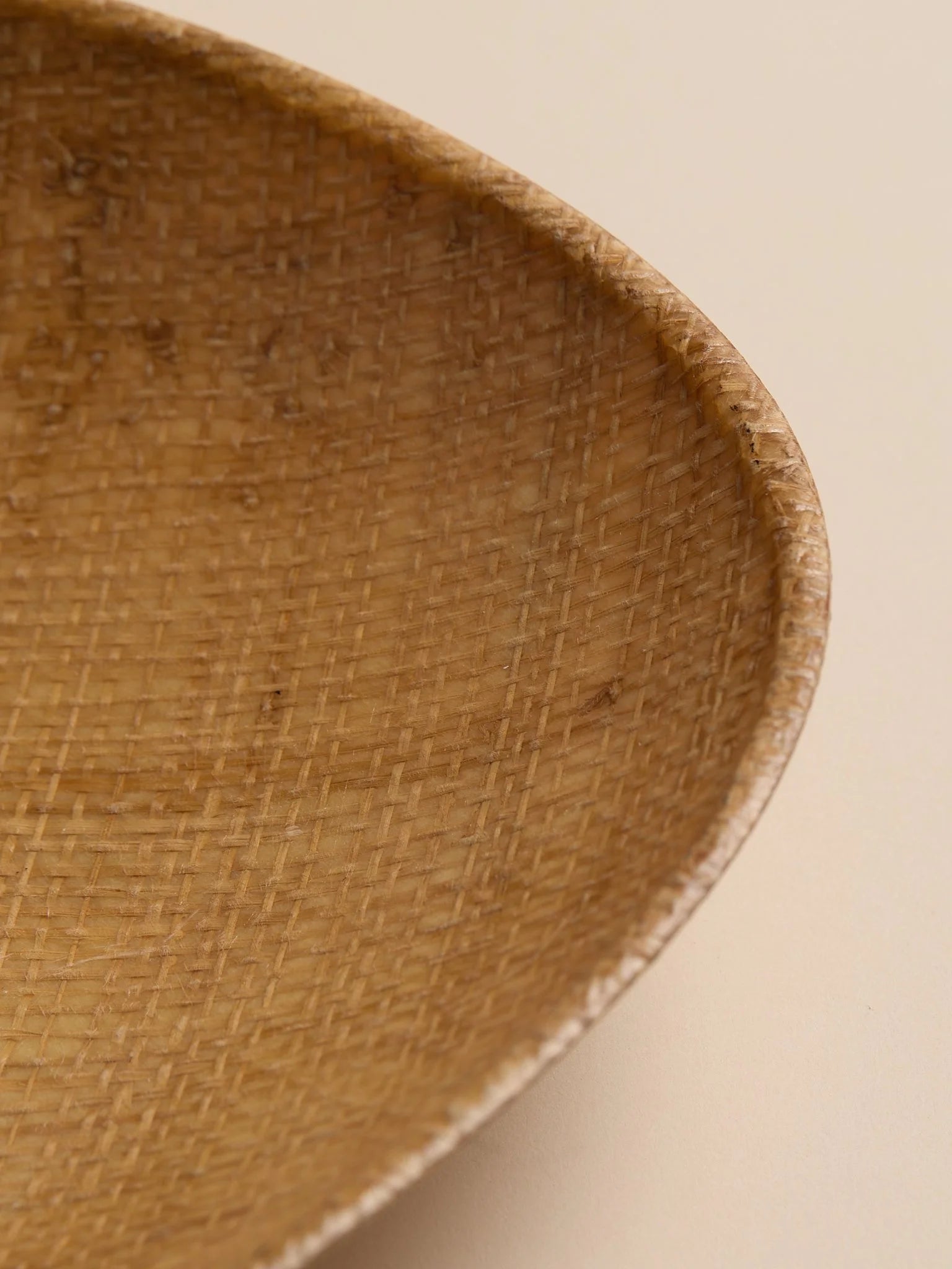 The Vintage Crosshatch Wood BowlTrays and BowlsMiscellanea, etc.