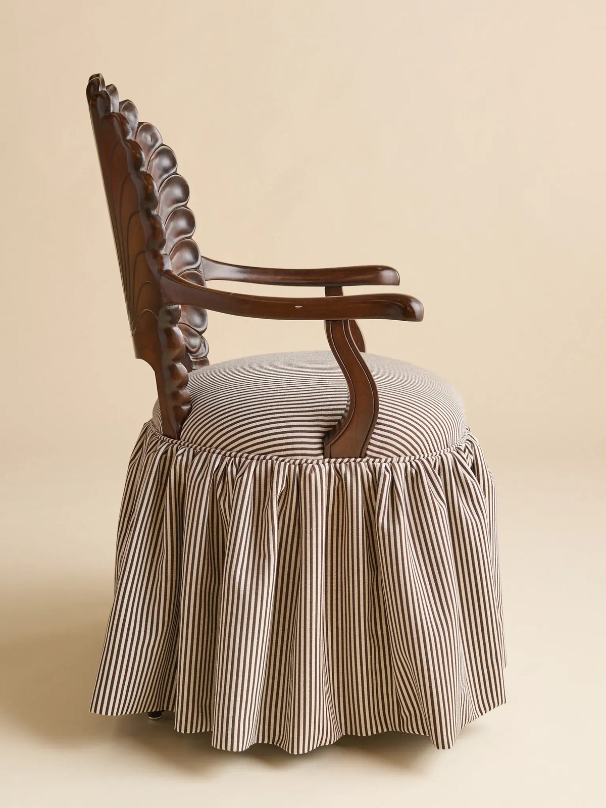 The Vintage Arm Shell ChairsSeatingMiscellanea, etc.