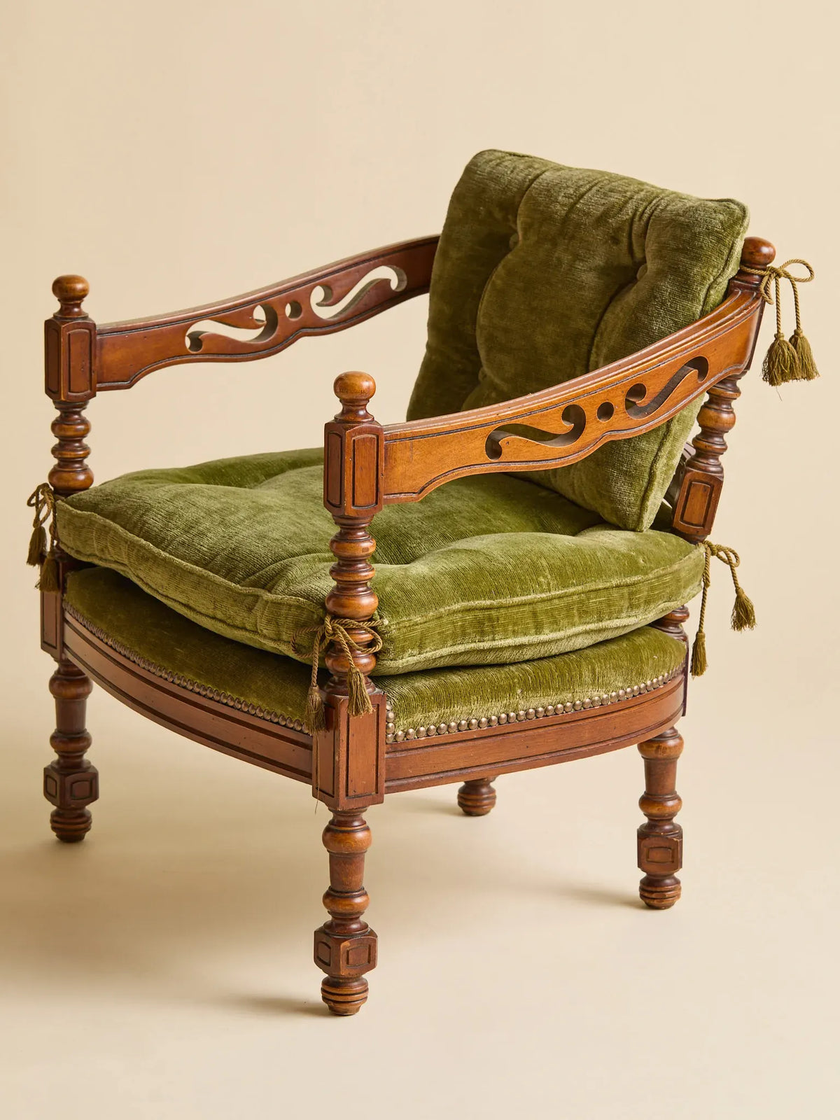 The Vintage Giorgetti Gallery Lounge Chair, 1975SeatingMiscellanea, etc.