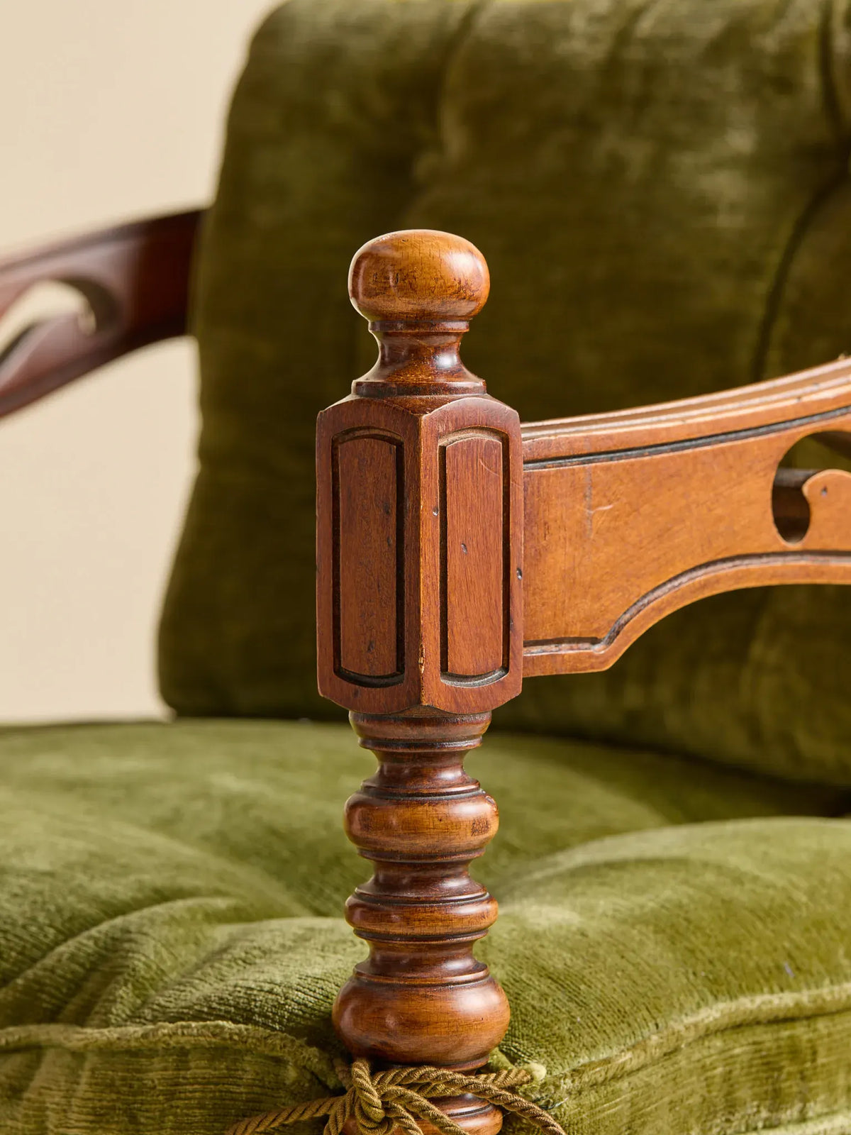 The Vintage Giorgetti Gallery Lounge Chair, 1975SeatingMiscellanea, etc.