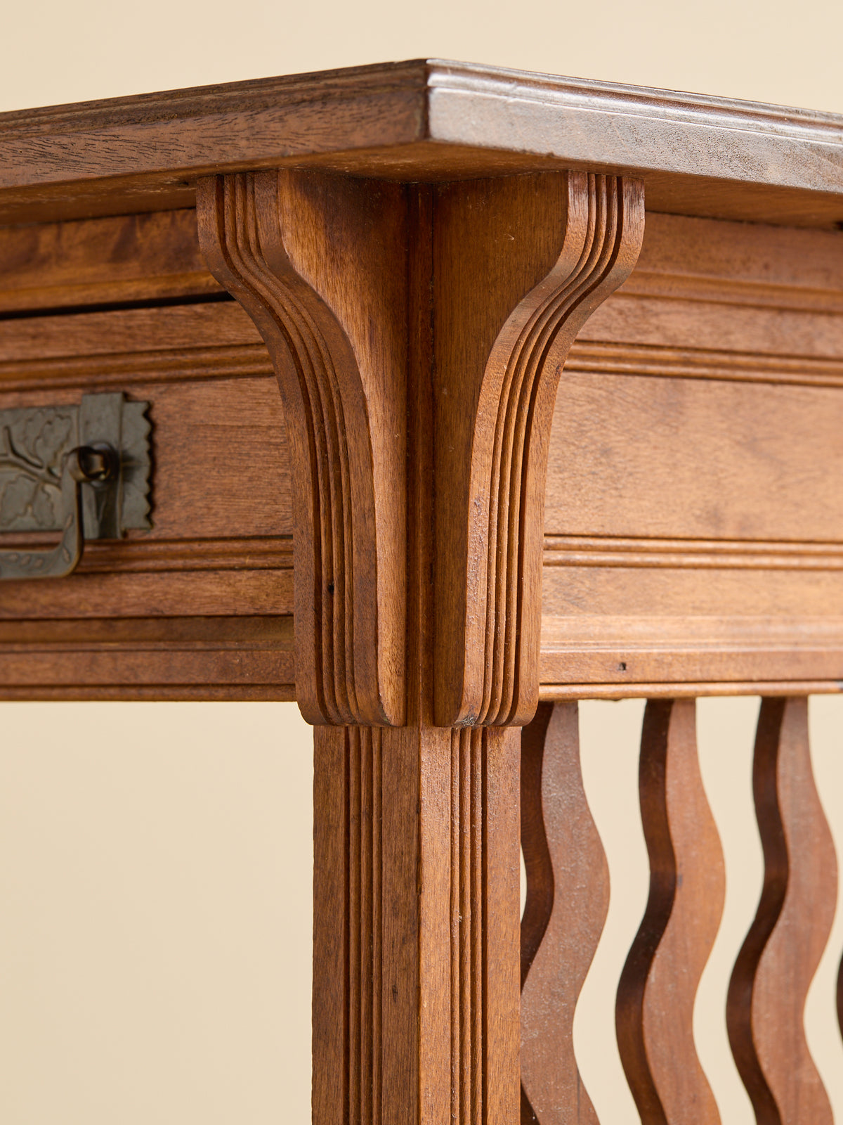 The Vintage Arts and Crafts Console or DeskConsole TablesMiscellanea, etc.
