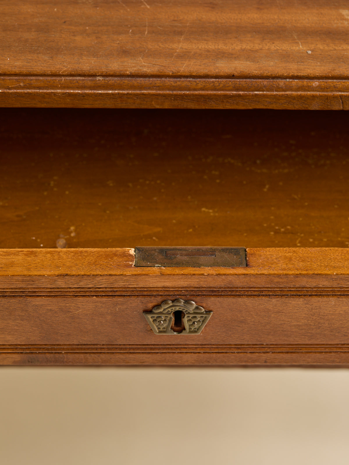 The Vintage Arts and Crafts Console or DeskConsole TablesMiscellanea, etc.